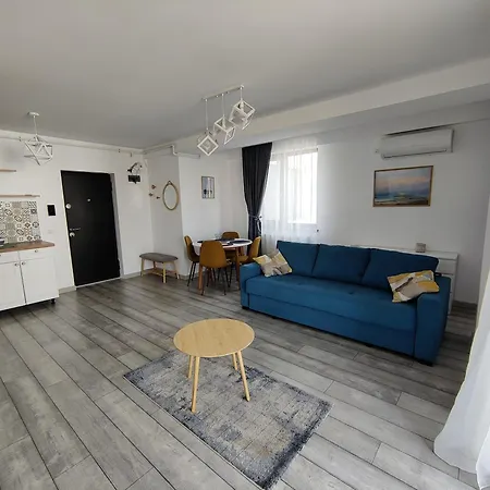 Seaside Camelia Apartment