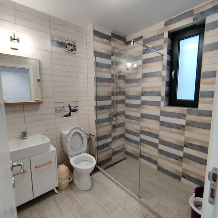 Seaside Camelia Apartment